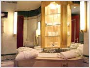 Hotels Paris, Bathroom